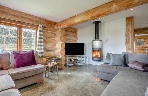 Ripon Cabin | 3 Bed in Thornton Watlass oc-s32783