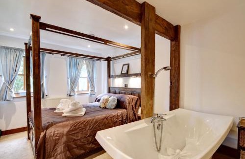 Low Catton House | 3 Bed in York 37254