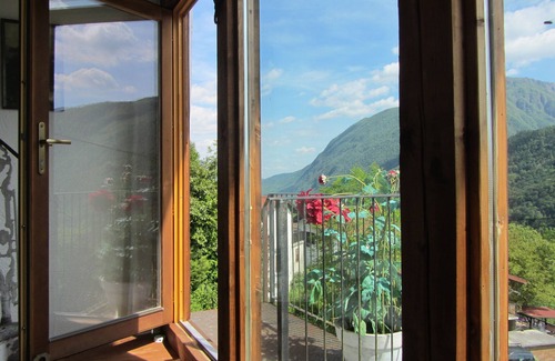Borjana House | 3 bed luxury country house near nadiza river/soca vally relax in tranquility