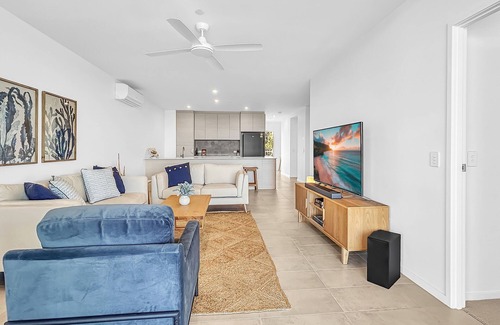 Batemans Bay Apartment | 3-Bed: Riverfront Alfresco Dining & Rooftop Pool