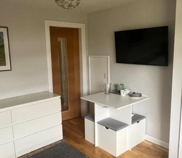 South Queensferry House | 3 bed self contained part house in Queensferry, Edinburgh