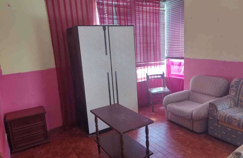 Rosora Apartment | 3 bed - Sleeps 6 - Mountain View - Parking - Pets