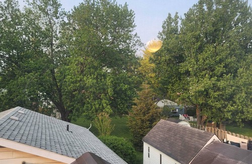 Chatham-Kent House | 3 bed Traditional Style peaceful house near Downtown Chatham