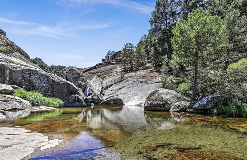 Navarredonda de Gredos House | 3 bedroom accommodation in Navarredonda de Gredos