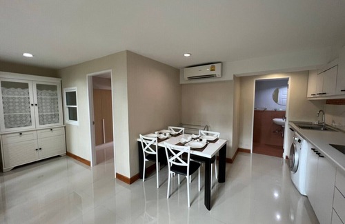 Thonglor House | 3-bedroom townhome in a fabulous area, Thonglor, Bangkok, with WiFi, AC