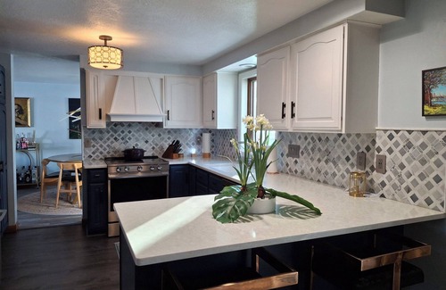Oshkosh House | 3-bedroom, 2.5 bath home in lovely Oshkosh ready to enjoy during EAA AirVenture