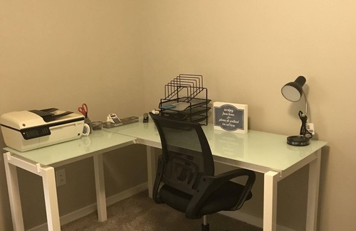 Amarillo House | 3 Bedroom 2 Bath !! Cozy and warm safe space