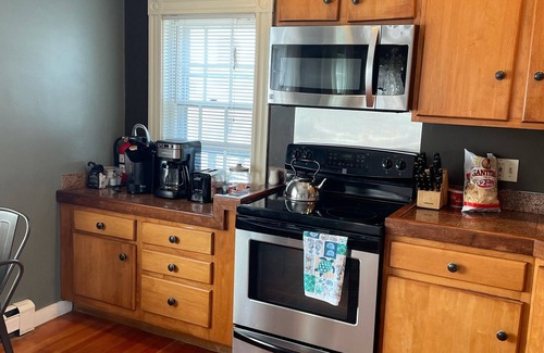Yachting Village House | 3 Bedroom 3 Bath w/Roof Top Deck in the Heart of Newport