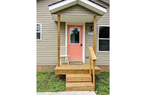 Central Lake House | 3 Bedroom 5 Minutes from Torch Lake/15 From Shanty Creek