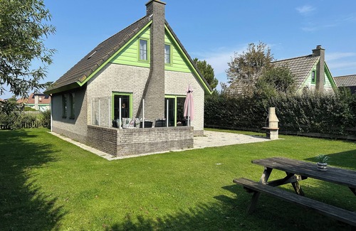 Julianadorp aan zee Cottage | 3 bedroom accommodation in Julianadorp aan Zee