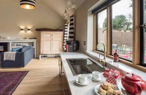 Moreton-in-Marsh Cottage | 3 bedroom accommodation in Stretton-on-Fosse, near Moreton-in-Marsh