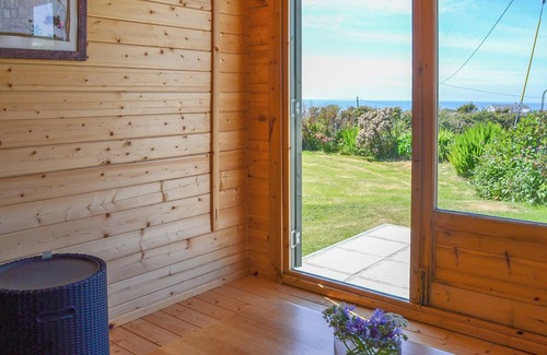 Cylch-Y-Garn Cottage | 3 bedroom accommodation in Church Bay, Anglesey