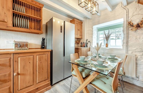 Tremain Cottage | 3 bedroom accommodation in Ponthirwaun