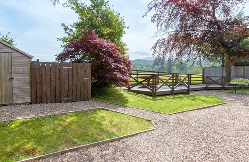 Gairlochy Cottage | 3 bedroom accommodation in Gairlochy, near Fort William