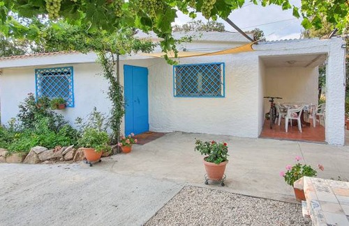 Orgosolo House | 3 bedroom accommodation in Orgosolo