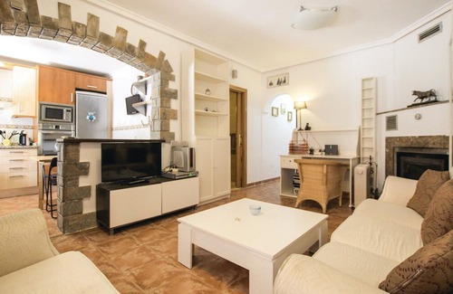 Muchamiel House | 3 bedroom accommodation in El Campello