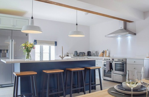 Whitchurch Cottage | 3 bedroom accommodation in Whitchurch
