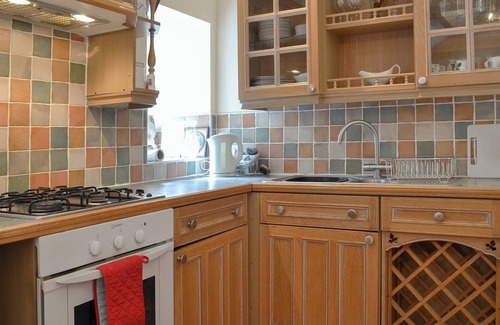 Pentraeth Cottage | 3 bedroom accommodation in Llanbedrgoch, near Benllech