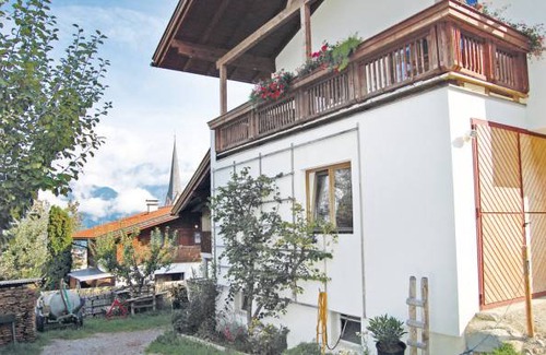 Rinn House | 3 bedroom accommodation in Rinn b. Innsbruck