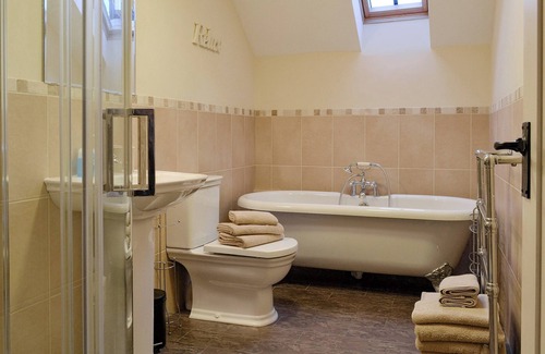 Eastleigh Cottage | 3 bedroom accommodation in Eastleigh, near Bideford