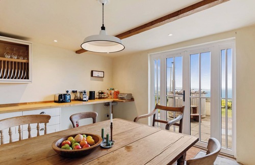 Dinas Cross Cottage | 3 bedroom accommodation in Dinas Cross, Newport