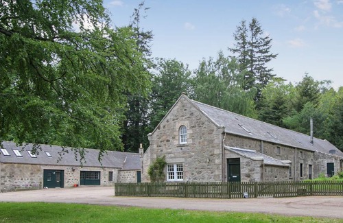 Alford Cottage | 3 bedroom accommodation in Glenkindie, near Alford