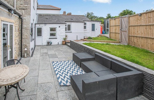 Lanner Cottage | 3 bedroom accommodation in Lanner