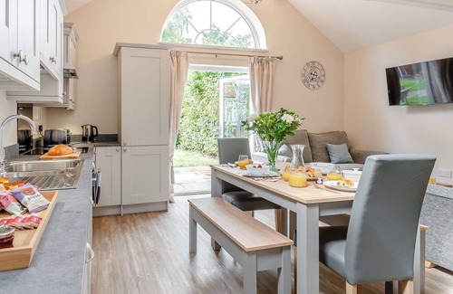 Wilberfoss Cottage | 3 bedroom accommodation in Wilberfoss, nr York