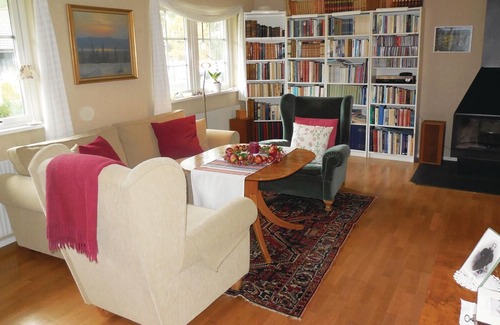 Aahus House | 3 bedroom accommodation in Åhus