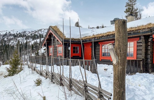 Sor-Aurdal House | 3 bedroom accommodation in Reinli