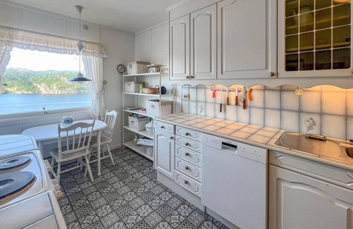 Farsund House | 3 bedroom amazing home in Farsund