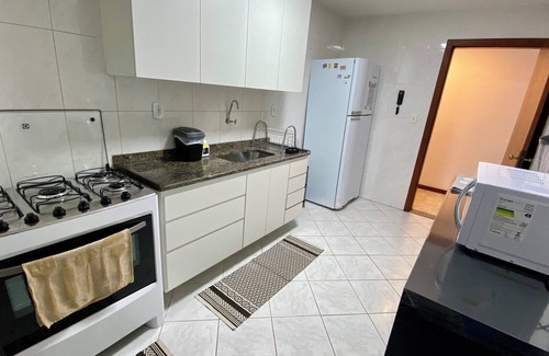 Algodoal Apartment | 3 bedroom apartment one block from Praia do Forte in Cabo Frio