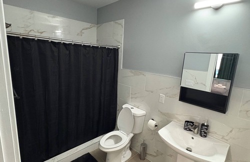 Belmont Apartment | 3-bedroom apartment in amazing Philadelphia with AC, WiFi