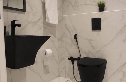 Riyadh Apartment | 3-bedroom apartment in charming Riyadh with AC-N11