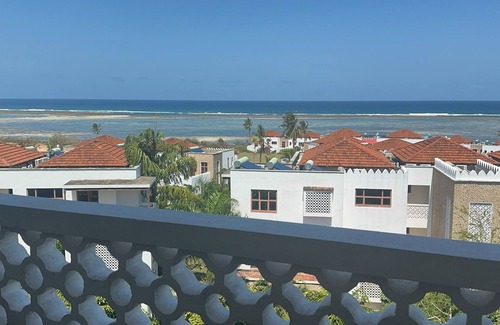 Mombasa House | 3-bedroom apartment in Mombasa with beach access, AC, and fast speed internet