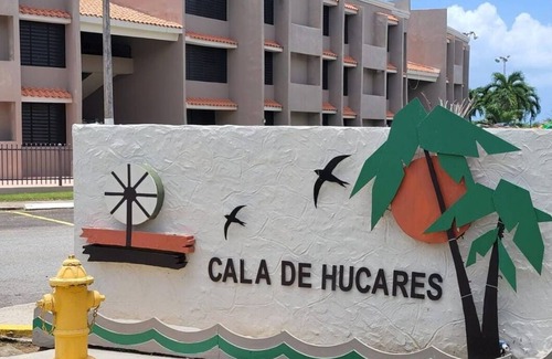 Naguabo House | 3-bedroom apartment in charming Naguabo with AC, WiFi. Relax and enjoy