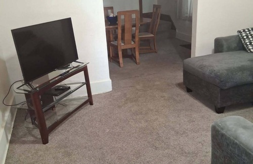 Rochester Apartment | 3-bedroom apartment near Airport & U of R in charming Rochester with AC