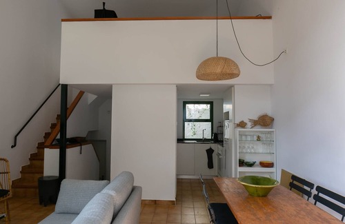 Sa Riera Apartment | 3 bedroom apartment w/terrace and 250m to Sa Riera in Begur (Ref. H10)