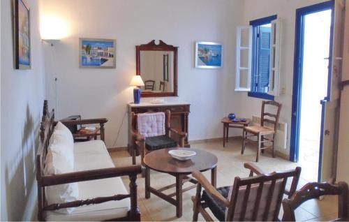 Panormos Apartment | 3 Bedroom Awesome Apartment In Panormos