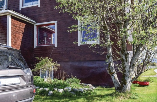 Giske Apartment | 3 bedroom awesome apartment in Giske
