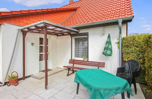 Ummanz House | 3 bedroom awesome home in Lüßvitz