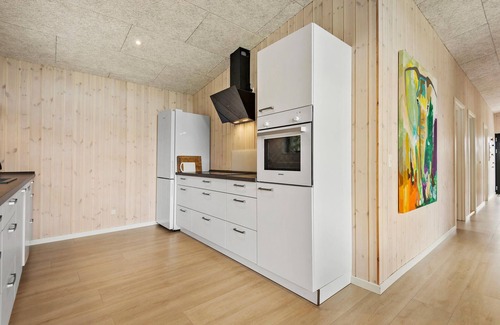Bork Havn House | 3 bedroom awesome home in Hemmet