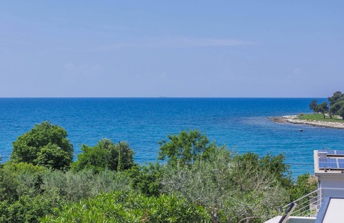 Krizine House | 3 bedroom awesome home in Umag