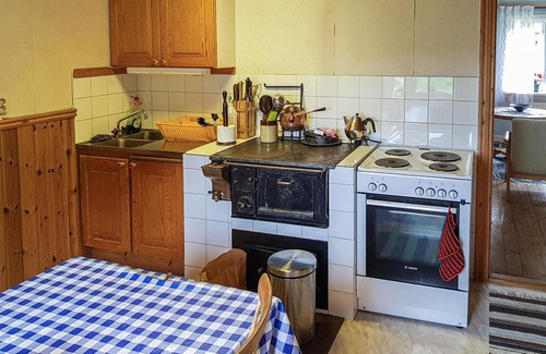 Vaxjo Municipality House | 3 bedroom awesome home in Växjö