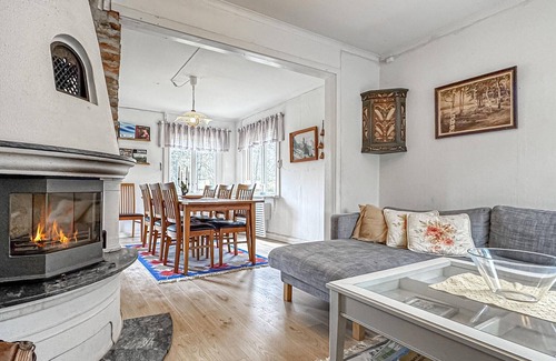 Stollet House | 3 bedroom awesome home in Stöllet