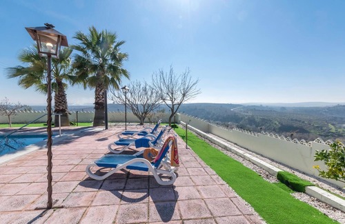 Montoro House | 3 bedroom beautiful home in Montoro
