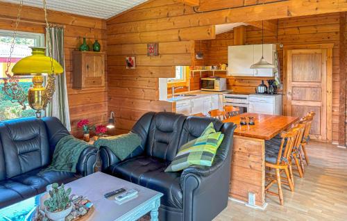 Arø House | 3 Bedroom Beautiful Home In Haderslev