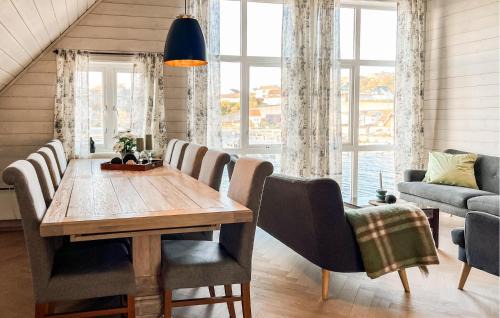 Vigrestad House | 3 Bedroom Beautiful Home In Sirevåg
