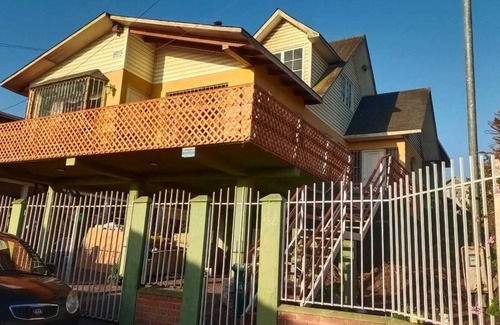 El Quisco Bed & Breakfast | 3-bedroom bed & breakfast in charming El Quisco with WiFi