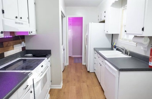 Charlotte House | 3-bedroom bungalow in charming Charlotte